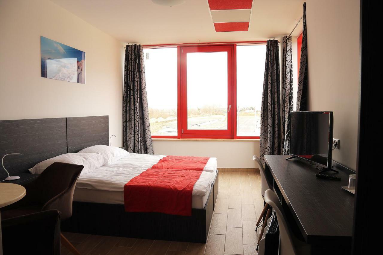 Top Hotel Vertesszolos Εξωτερικό φωτογραφία