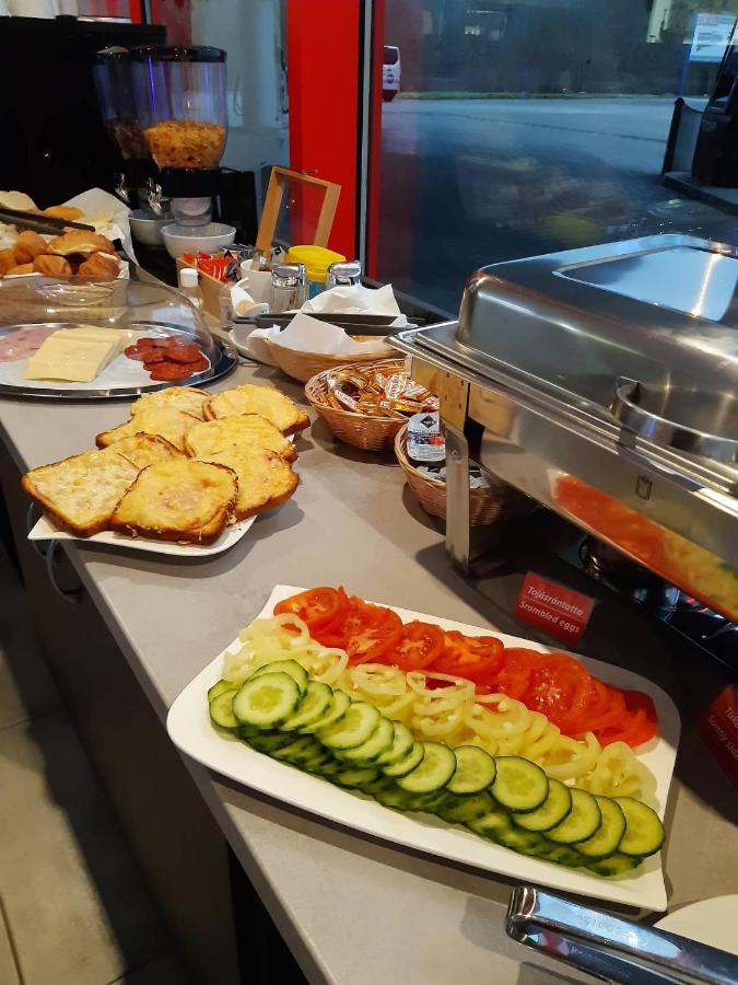 Top Hotel Vertesszolos Εξωτερικό φωτογραφία
